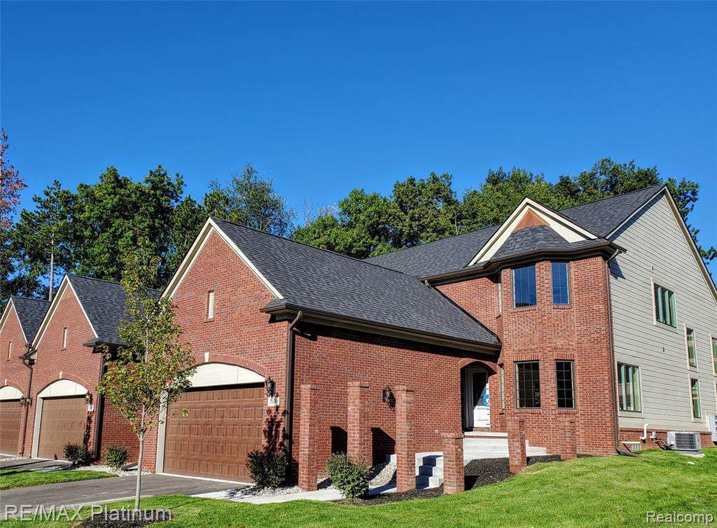 3616 Bay Harbor - Photo 1