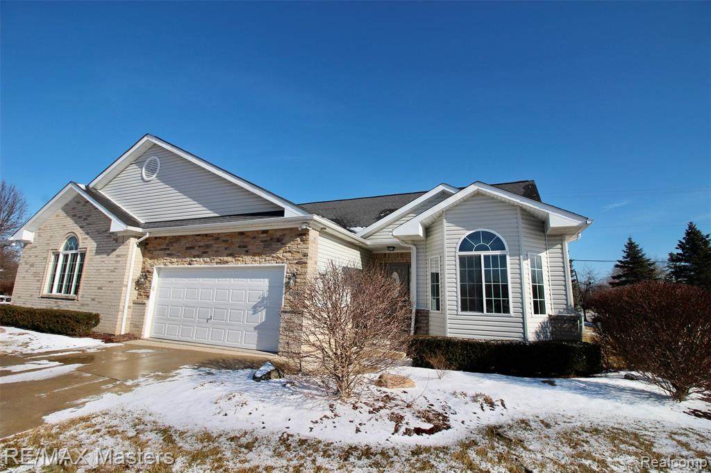 22303 Georgia Pine Drive - Photo 1