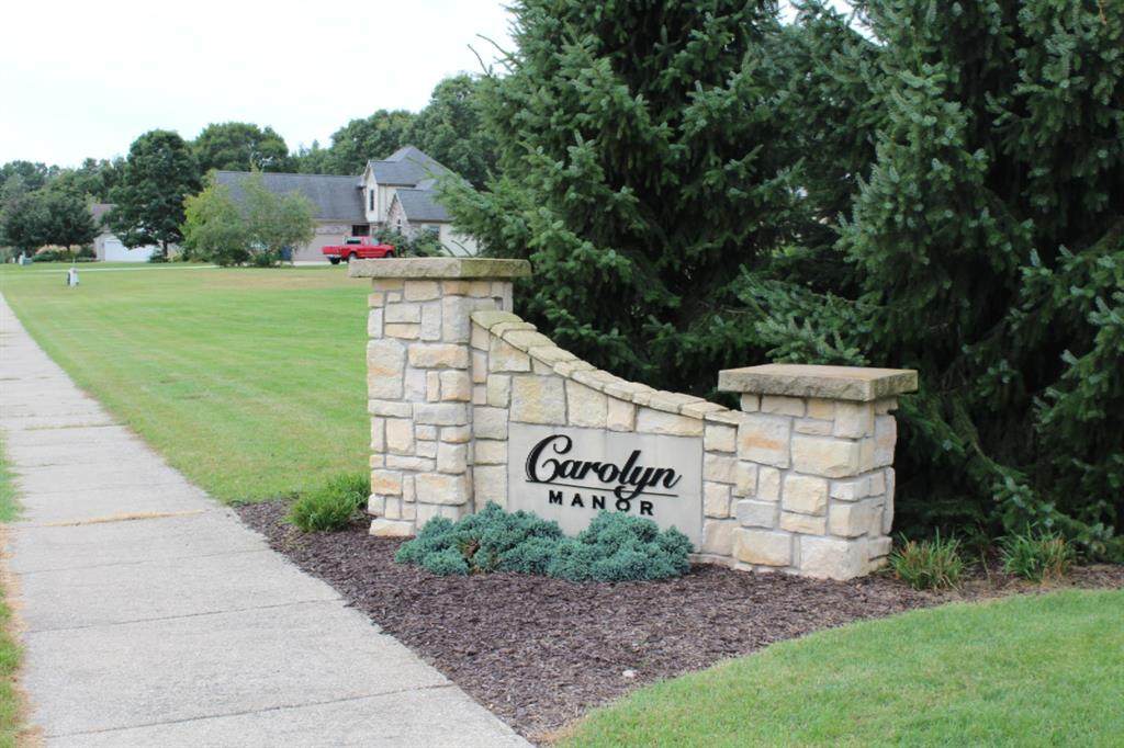 1582 Carolyn Drive - Photo 1