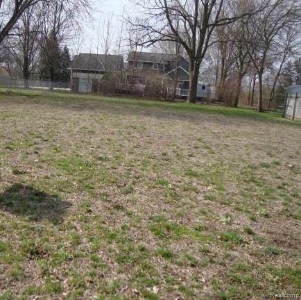 1252 Beatrice Street - Photo 1
