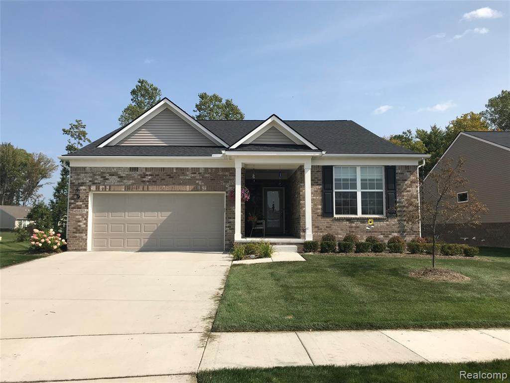 50080 Norfolk Court - Photo 1
