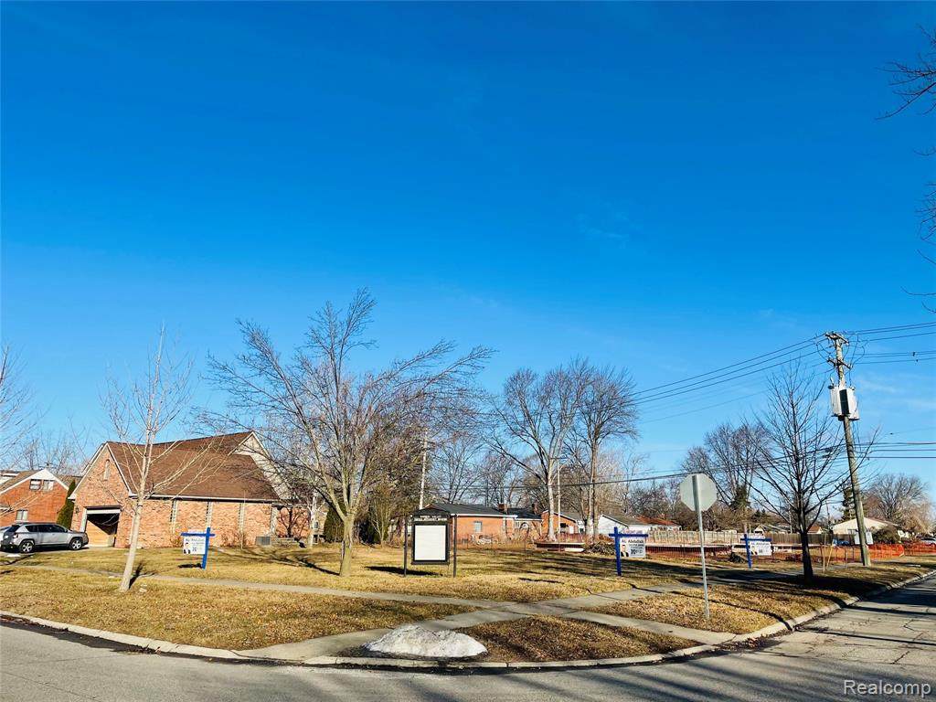 6455 Kinloch Street - Photo 1