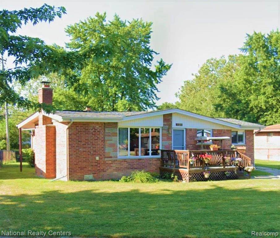 33251 Parkwood Street - Photo 1
