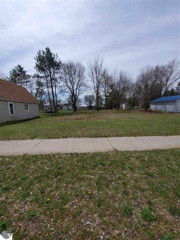 927 Chestnut Street - Photo 1