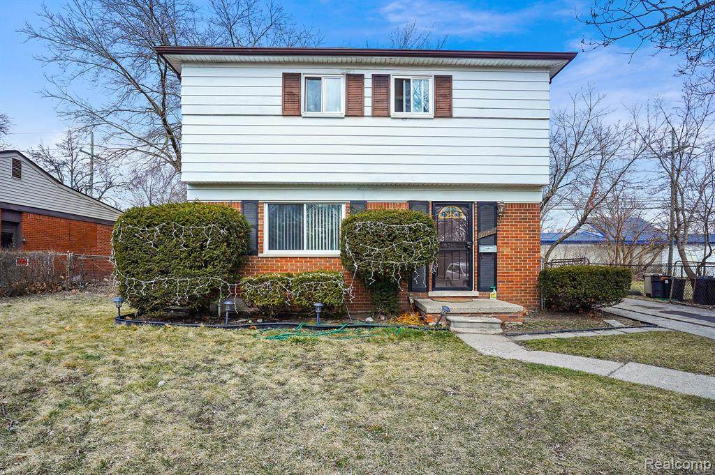 17106 Robert Street - Photo 1