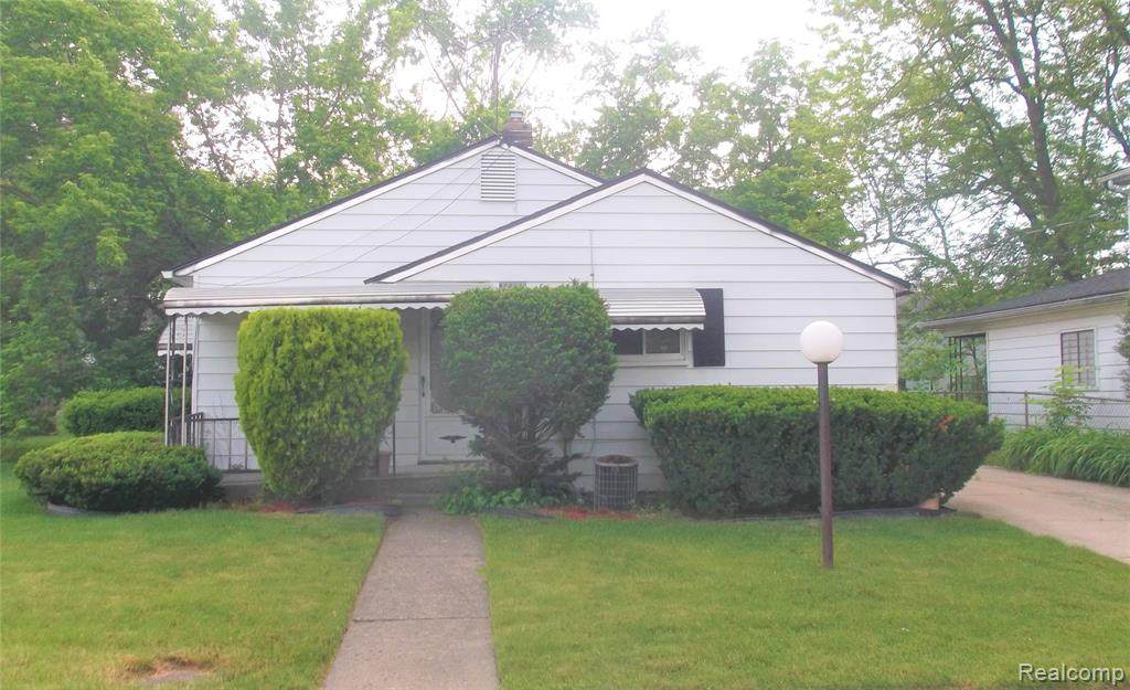 32796 Missaukee Court - Photo 1