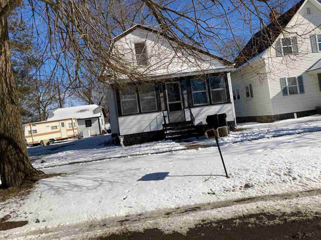 1505 Locust St - Photo 1