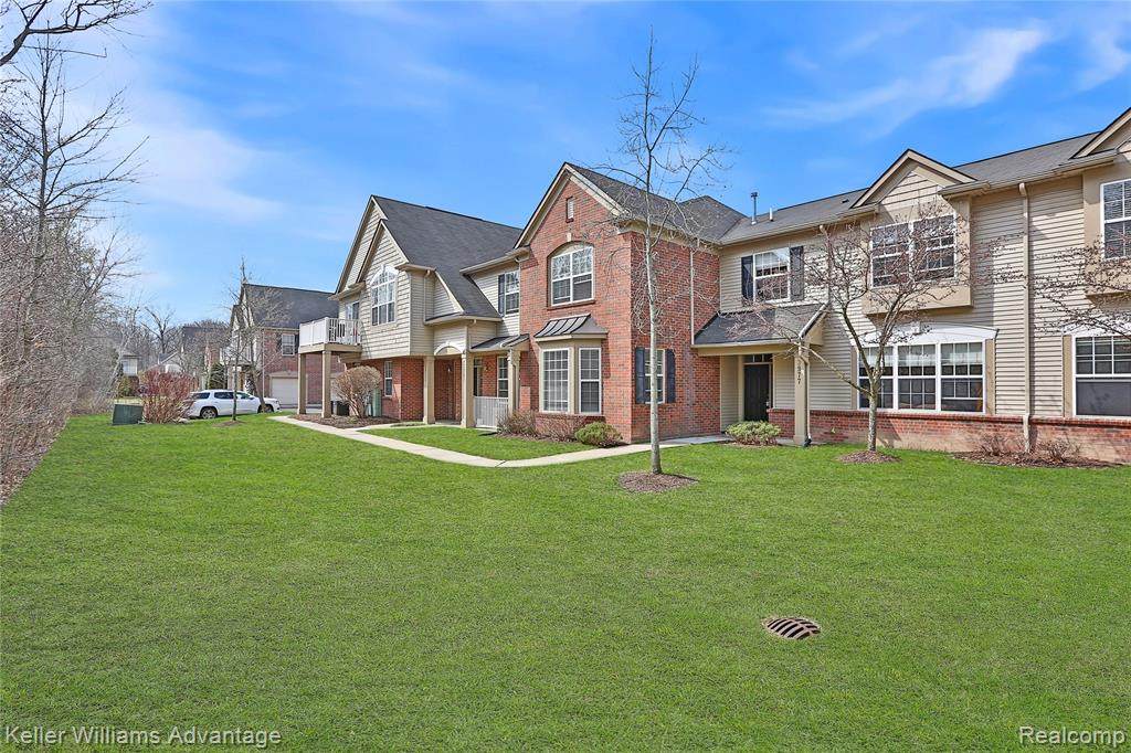 3977 Radcliff Drive - Photo 1
