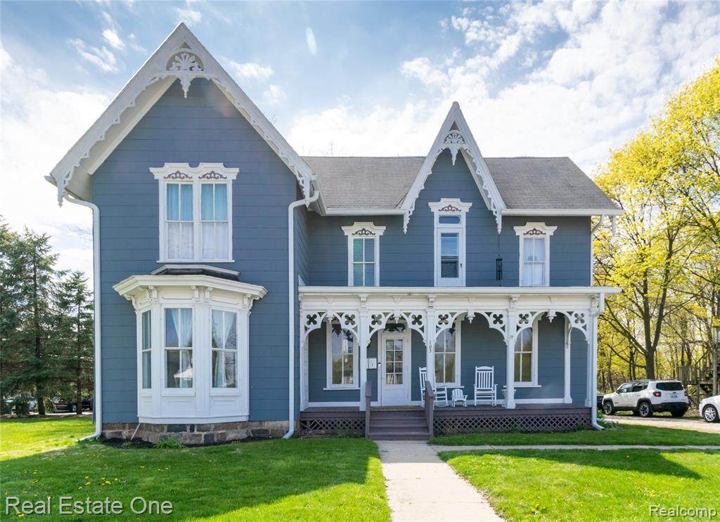 103 Washington Street - Photo 1