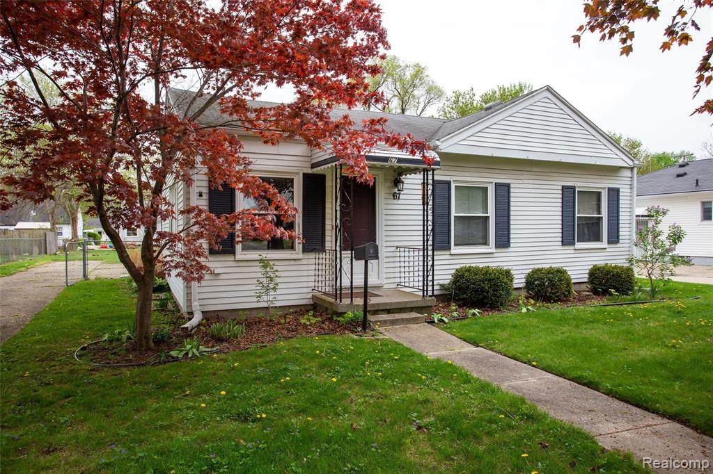 67 Huron Avenue - Photo 1