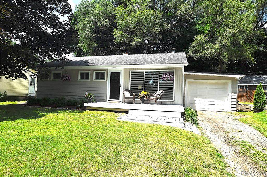 46120 Frederick Street - Photo 1