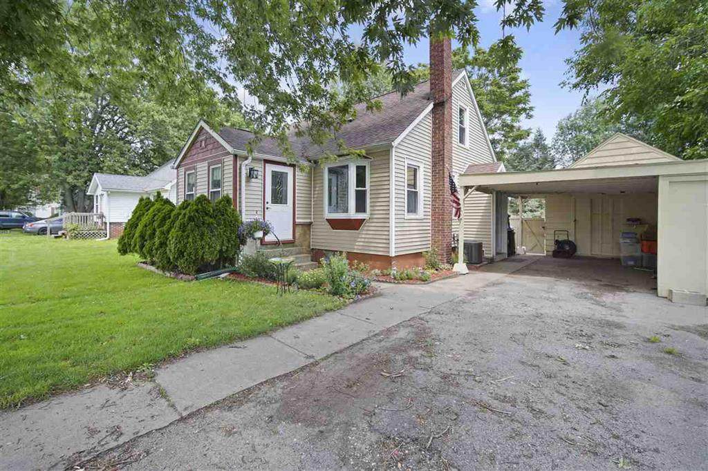 327 Main St - Photo 1