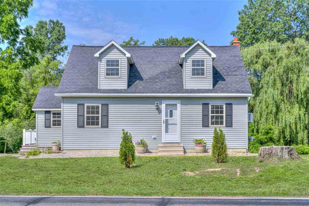 5242 Wolf Lake Rd - Photo 1