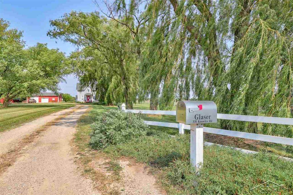 331 Knowles - Photo 1