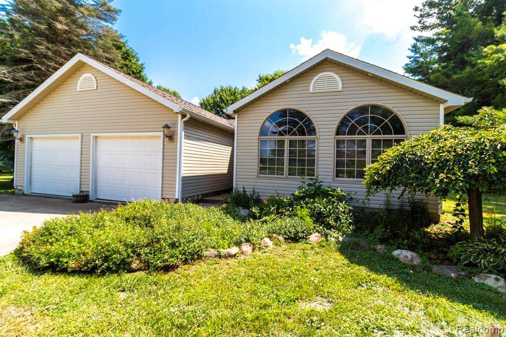 6880 Armstrong Road - Photo 1
