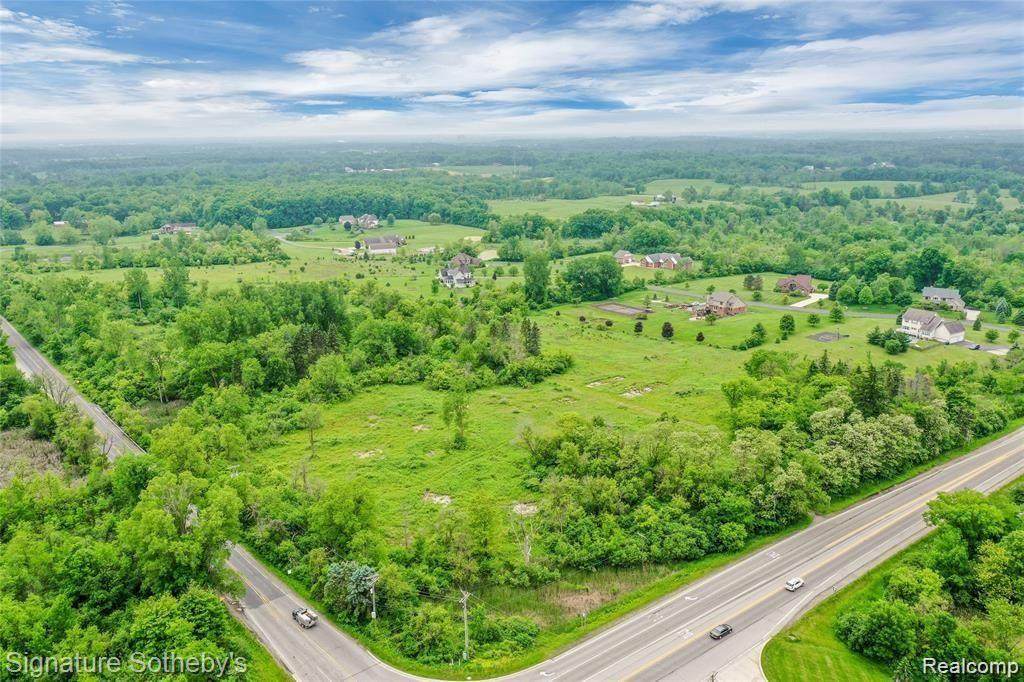 7974 Ford Road - Photo 1