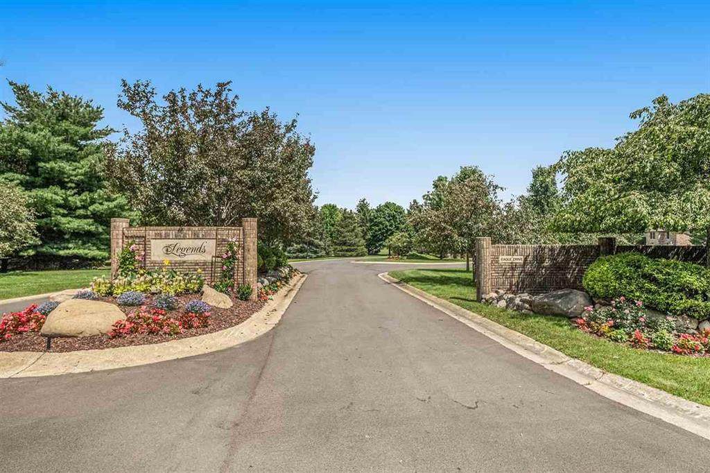 4500 Eagle Dr - Photo 1