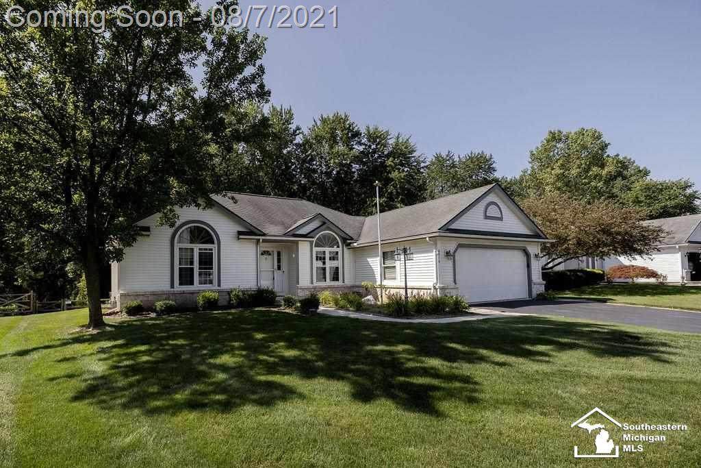 6914 Pheasant View - Photo 1