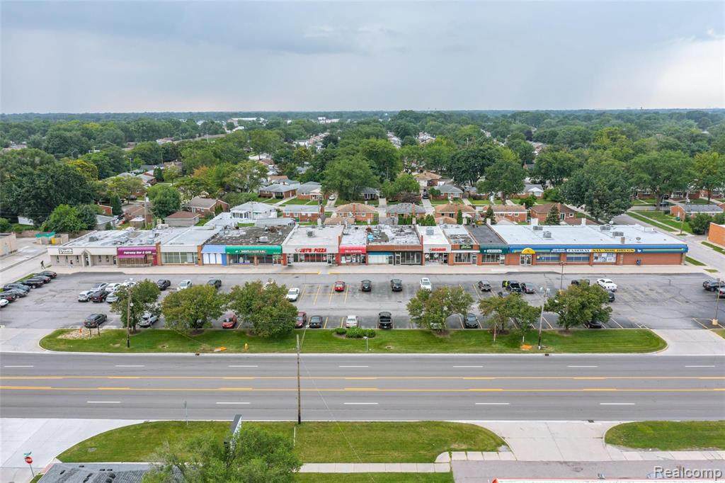 19368 10 MILE Road - Photo 1