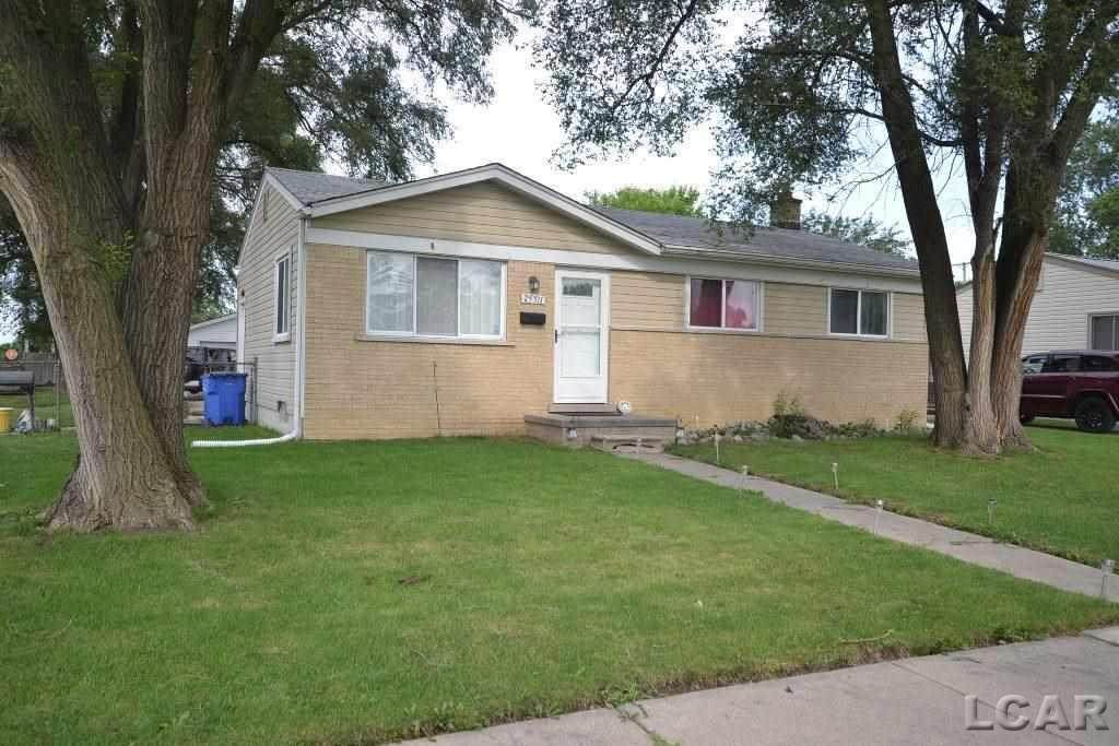25511 Tecla Avenue - Photo 1