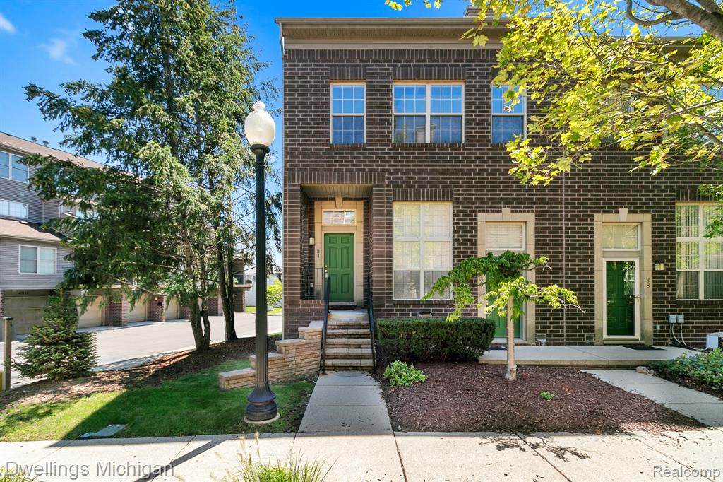 34 Georgetown Court - Photo 1