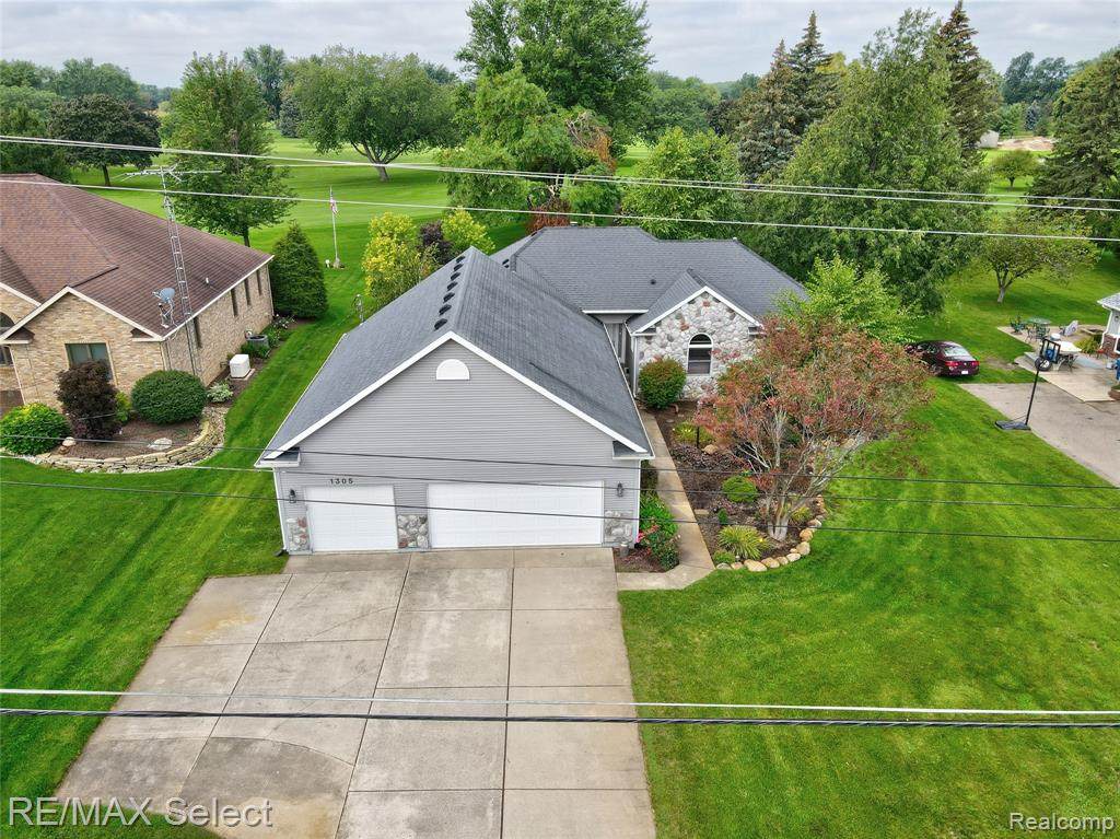 1305 Ripley Road - Photo 1