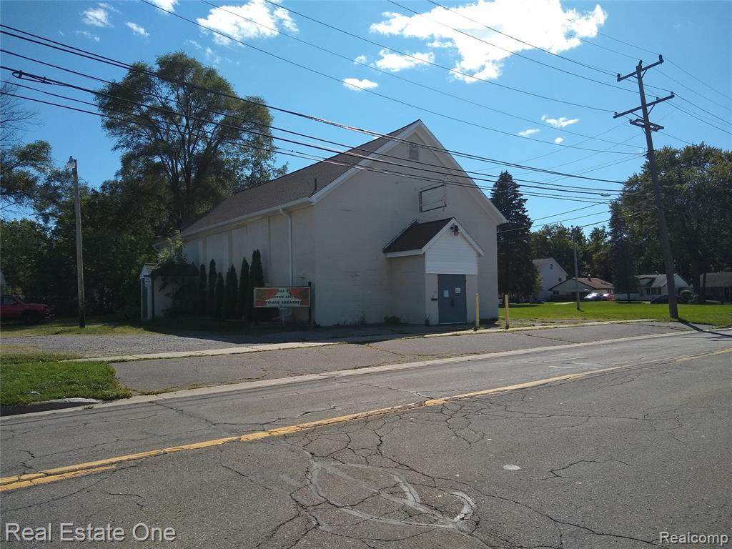 27555 Grantland Street - Photo 1
