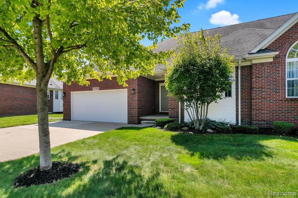 3726 Galaxy Boulevard - Photo 1
