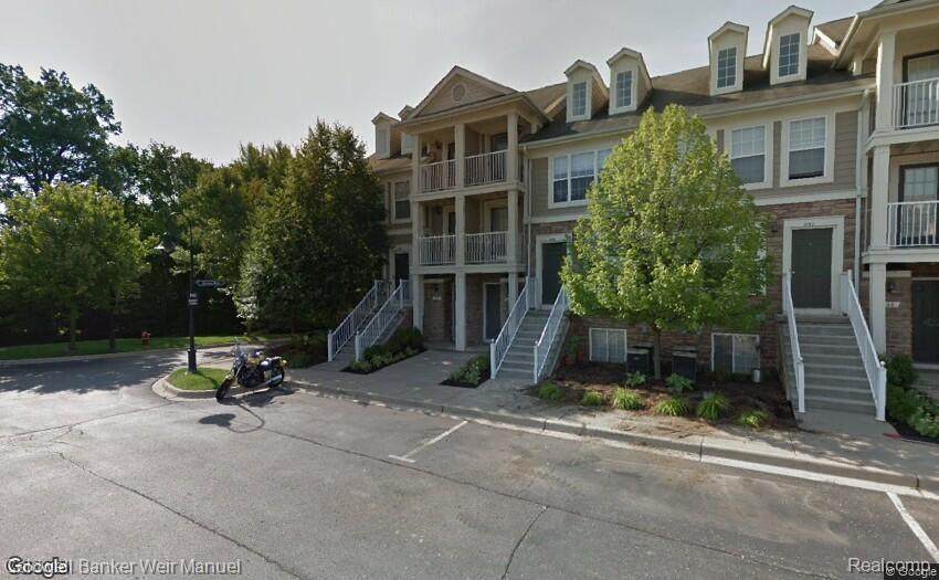 1168 Faulkner - Photo 1