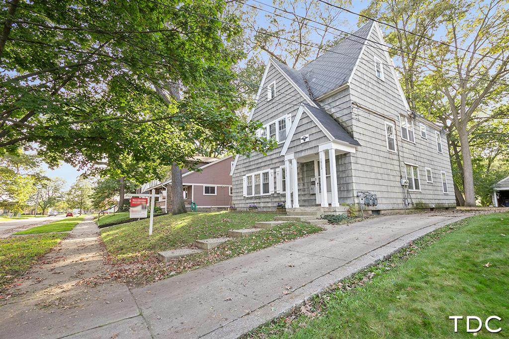 1911-1913 Cornelius Avenue - Photo 1