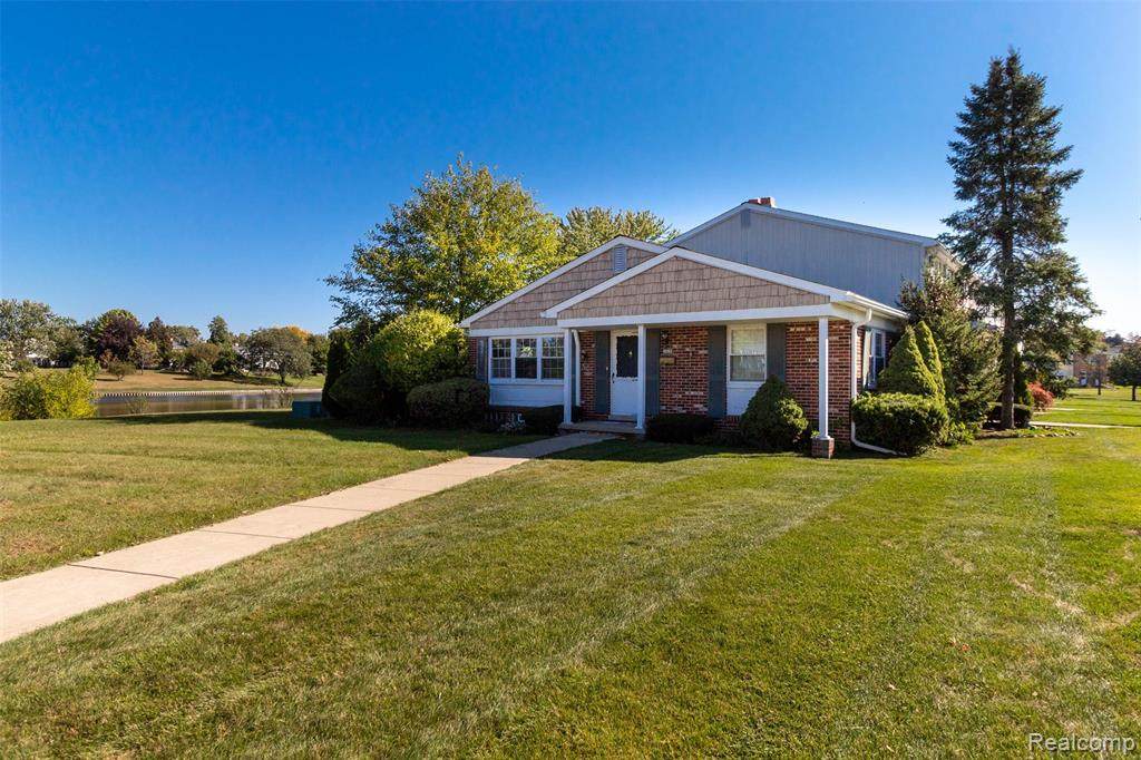 19363 Crystal Lake Drive - Photo 1