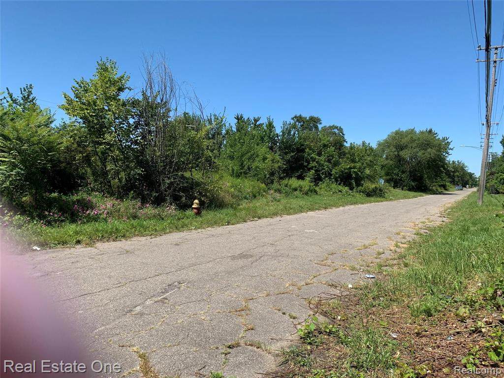 3615 Barham - Photo 1