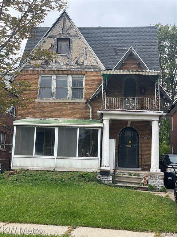 2654 Tuxedo Street - Photo 1