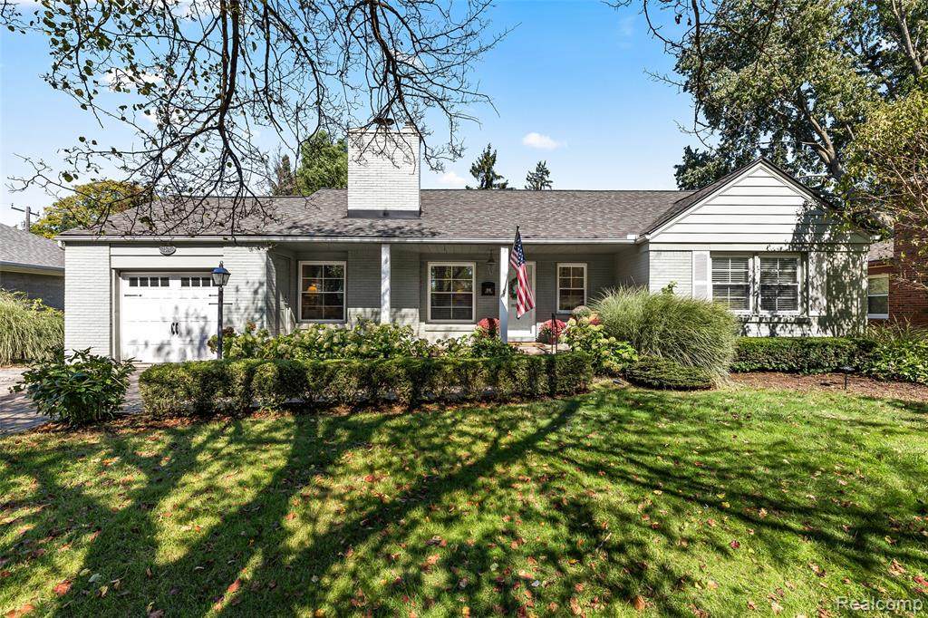 1591 Maple Road - Photo 1