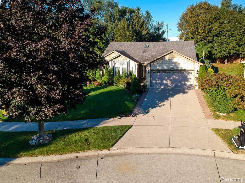 12073 Chase Blvd - Photo 1