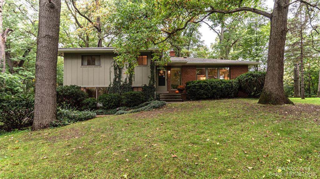 1200 Cascade Lane - Photo 1
