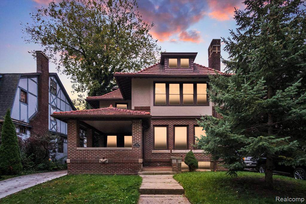 703 Edison Street - Photo 1