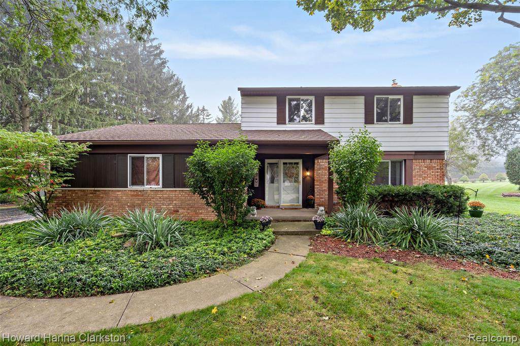385 Gunder Drive - Photo 1
