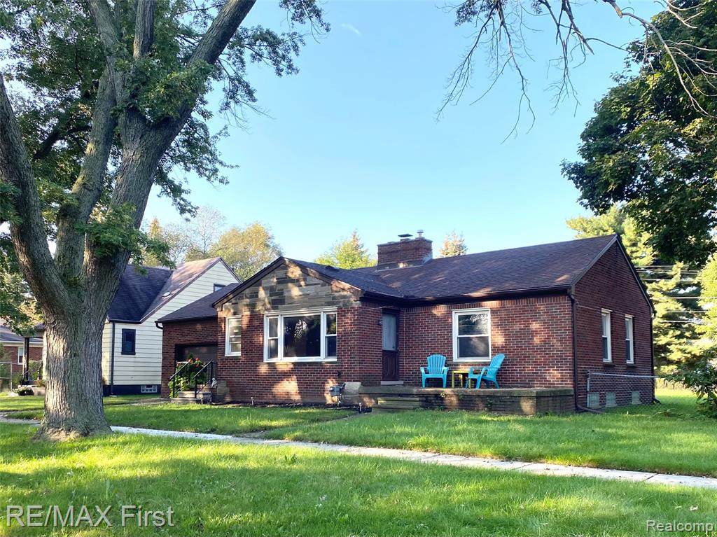 20799 Cyman Avenue - Photo 1