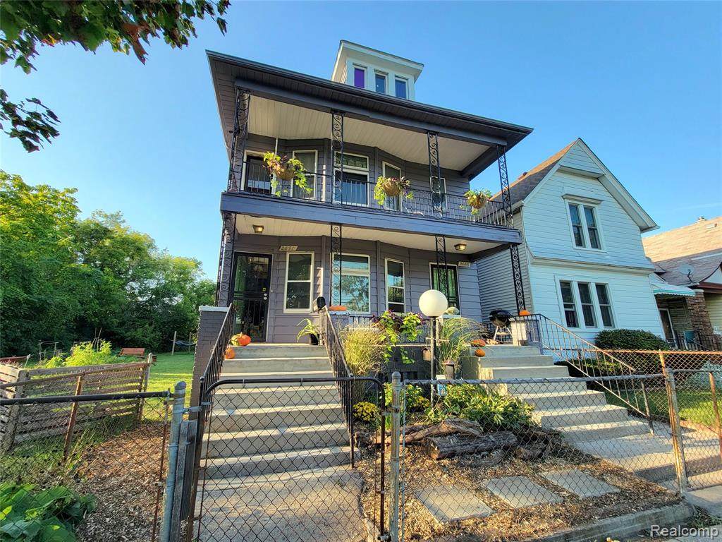 2651 Garfield Street - Photo 1