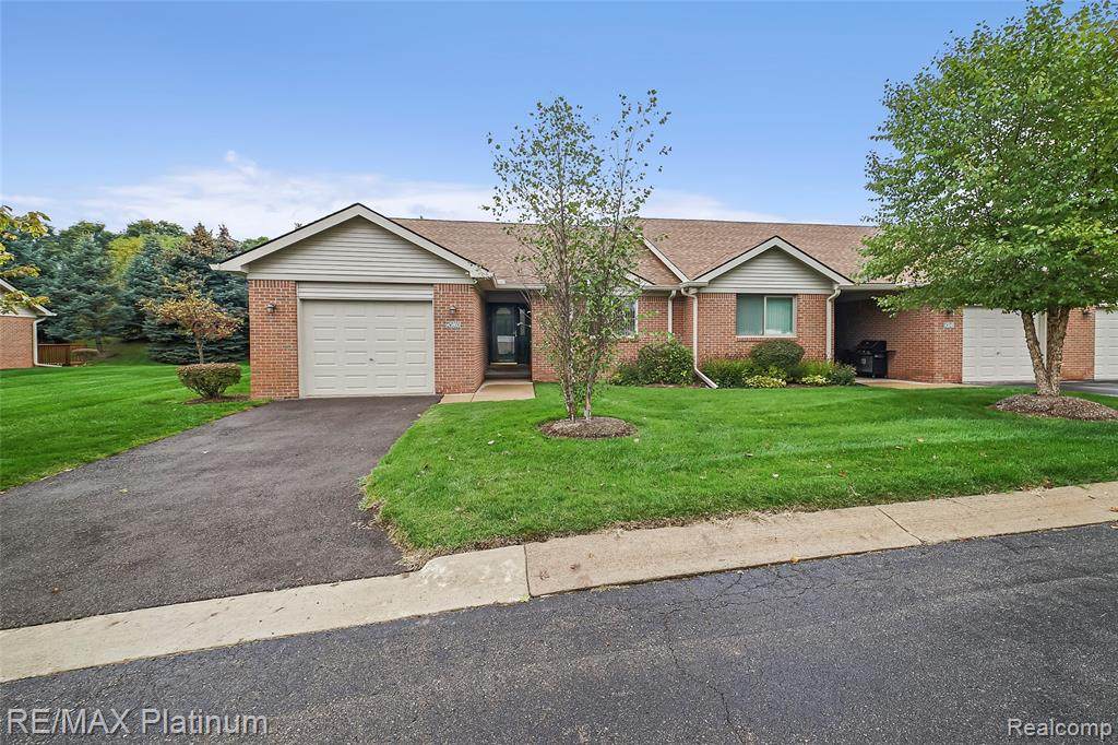 45860 Reedgrass Lane - Photo 1