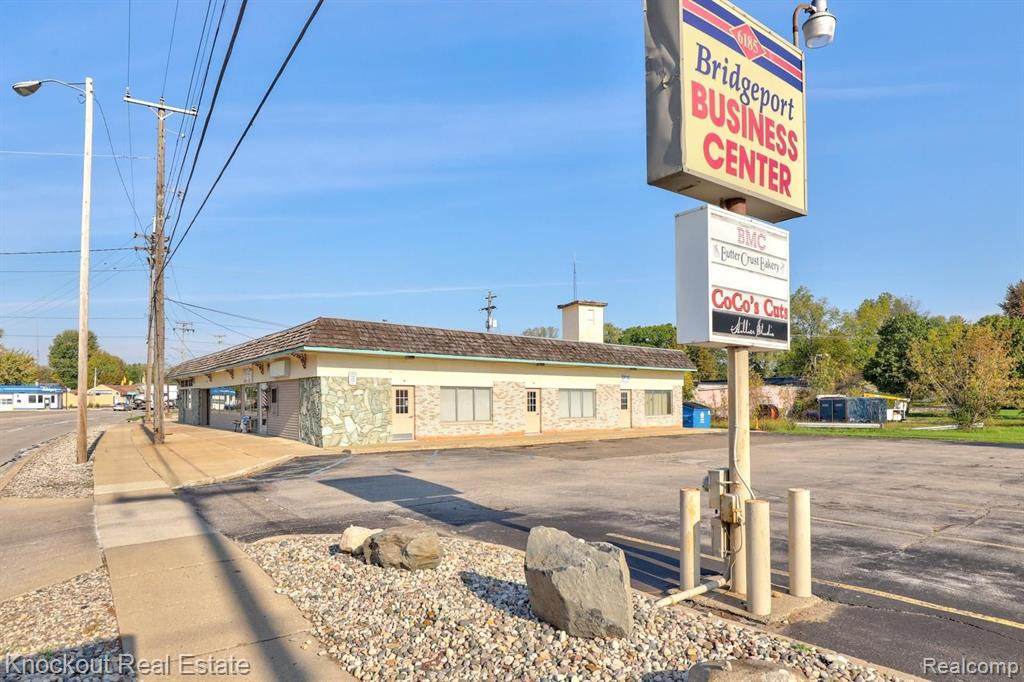 6187 Dixie Hwy - Photo 1