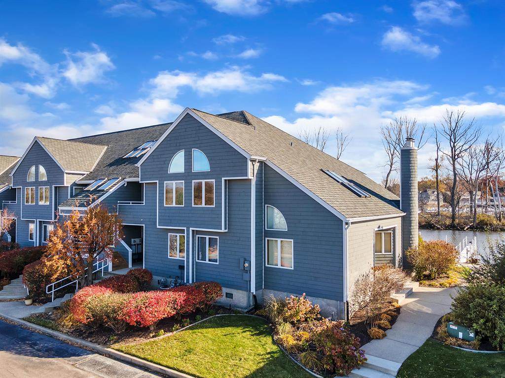501 Whittaker Street - Photo 1
