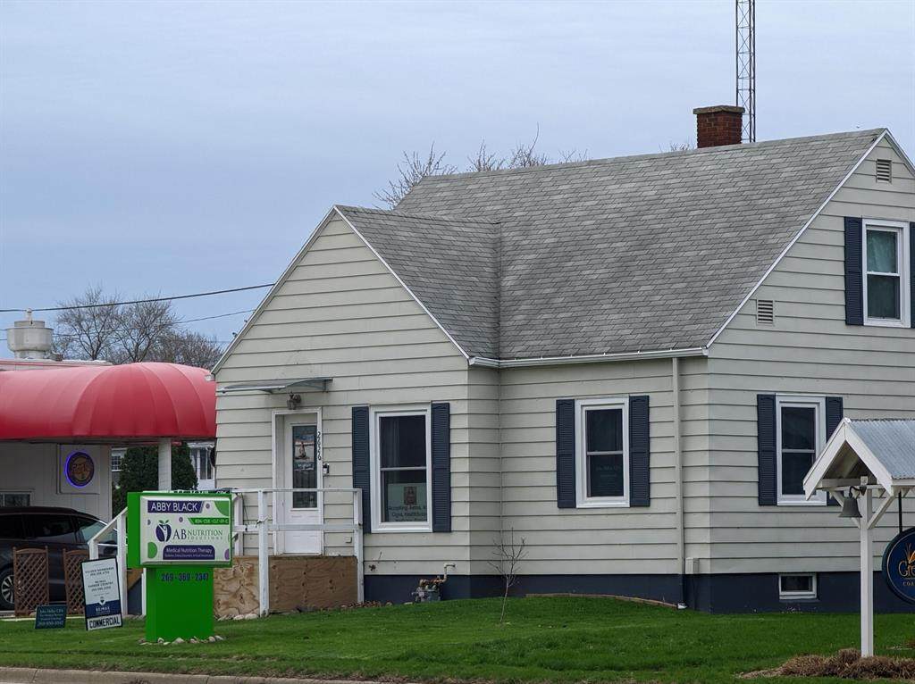 2626 Niles Avenue - Photo 1