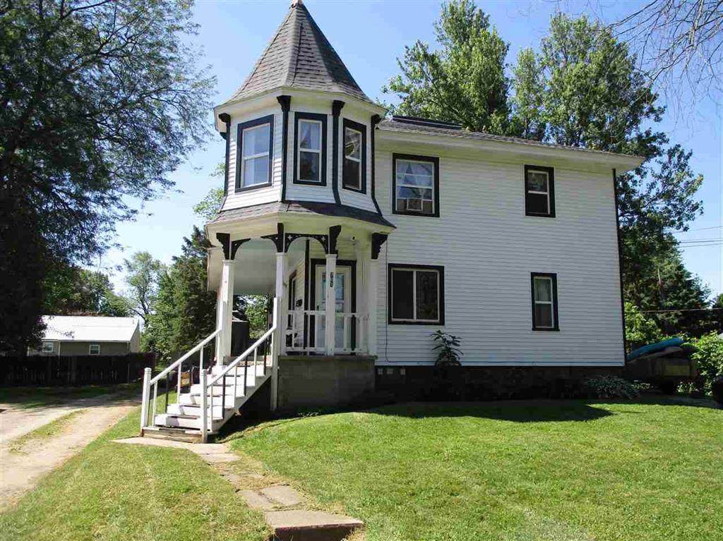 707 Main St. - Photo 1
