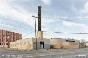 11101 Grand River - Photo 1