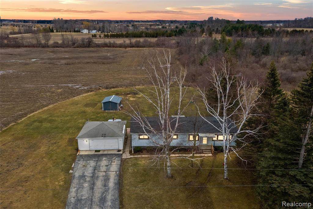 5690 Harrington Road - Photo 1