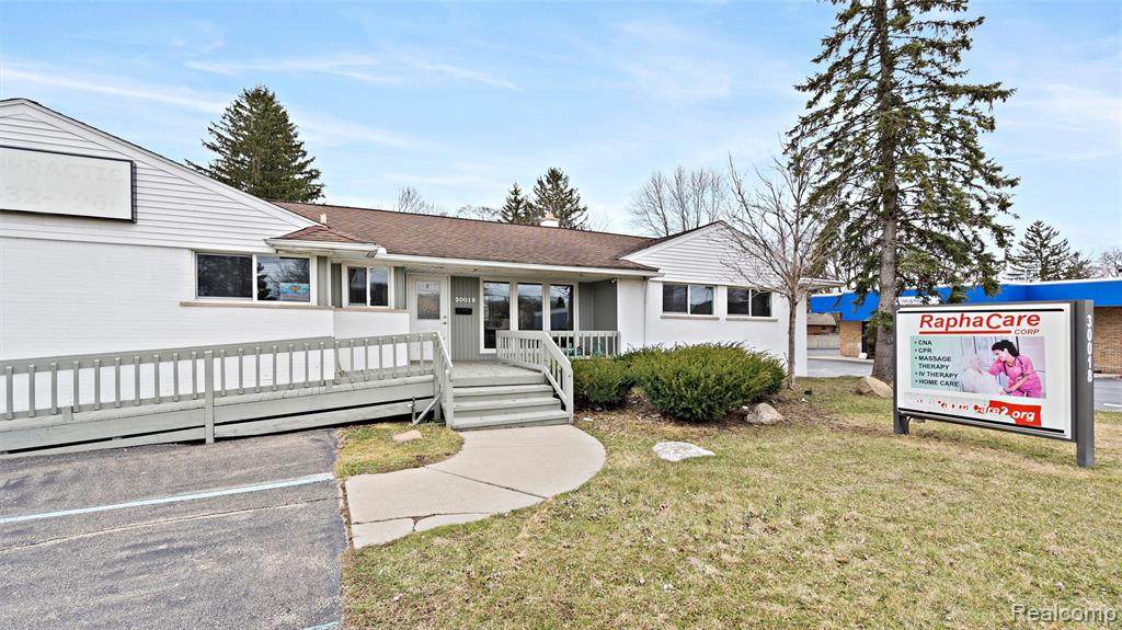 30018 Orchard Lake Rd Road - Photo 1