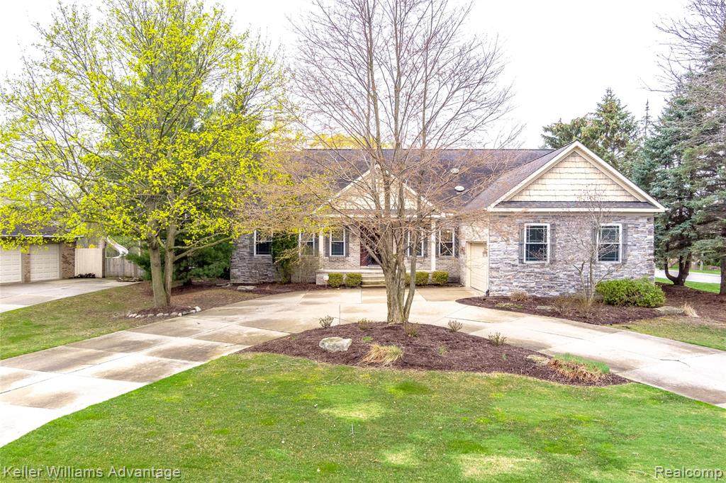 35351 Old Homestead Drive - Photo 1