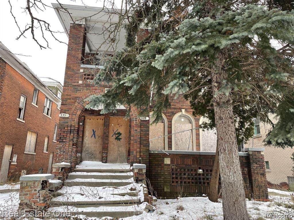 3351 Fullerton Street - Photo 1